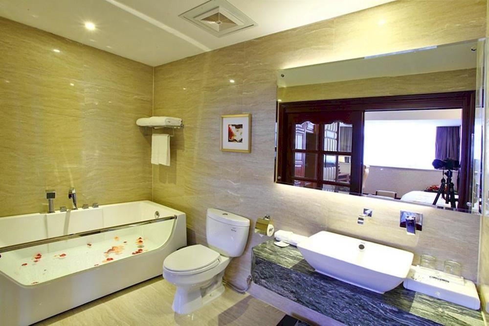 Days Inn Hotspring 샤먼 외부 사진