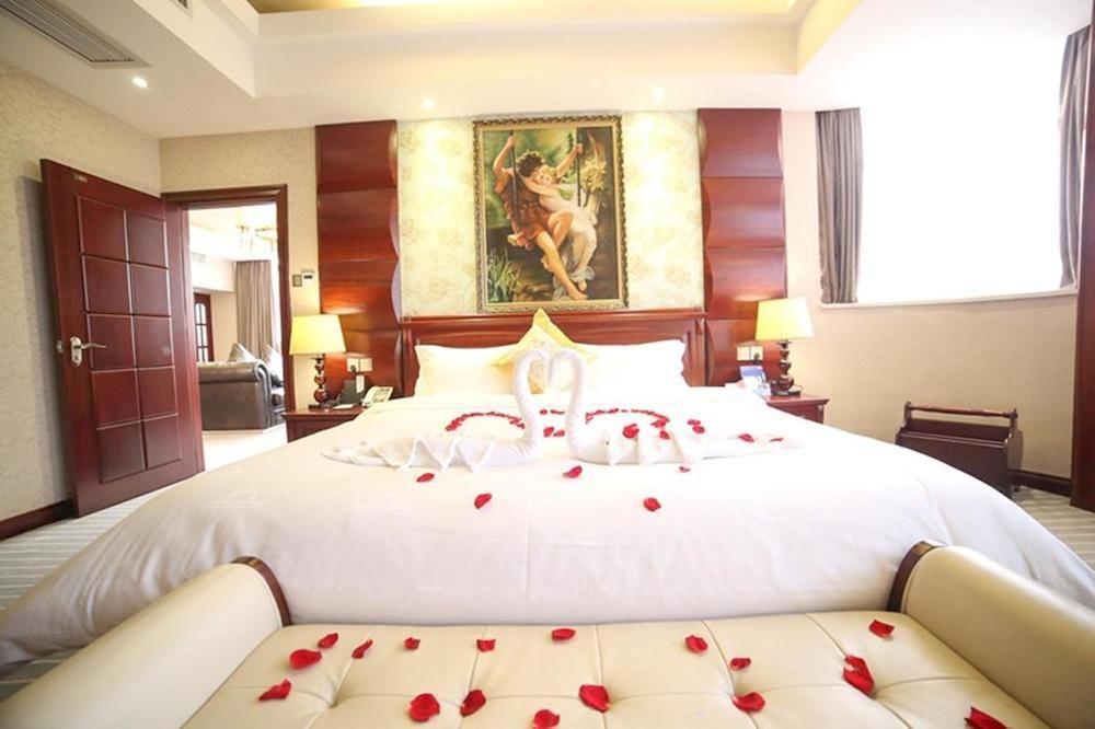 Days Inn Hotspring 샤먼 외부 사진